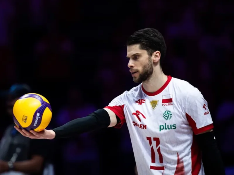 Aleksander Śliwka in Poland national team colors during international volleyball.