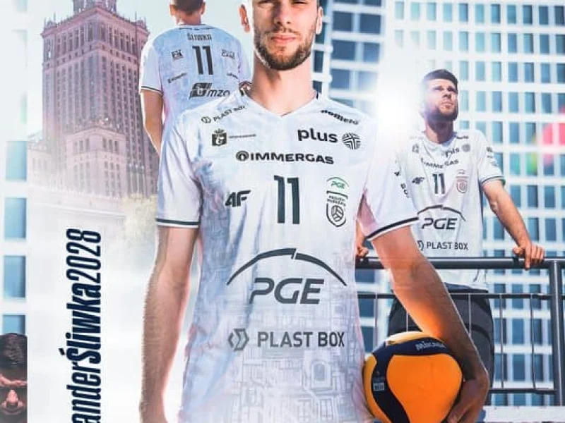 Aleksander Śliwka in PGE Projekt Warszawa colors in a club promotional image.