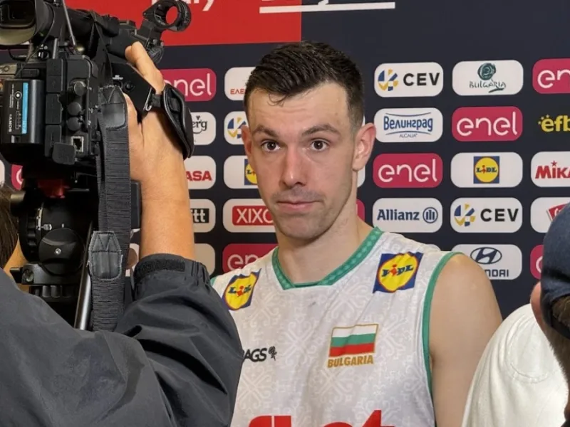 Asparuh Asparuhov speaking after a Bulgaria match at EuroVolley 2026