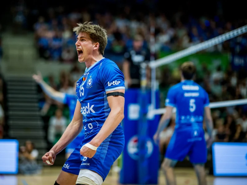 Basil Dermaux in CEV Champions League action for Knack Roeselare.