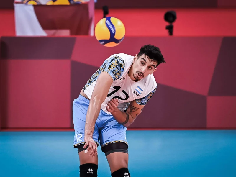 Bruno Lima attacking for Argentina at the Tokyo 2020 Olympic Games.