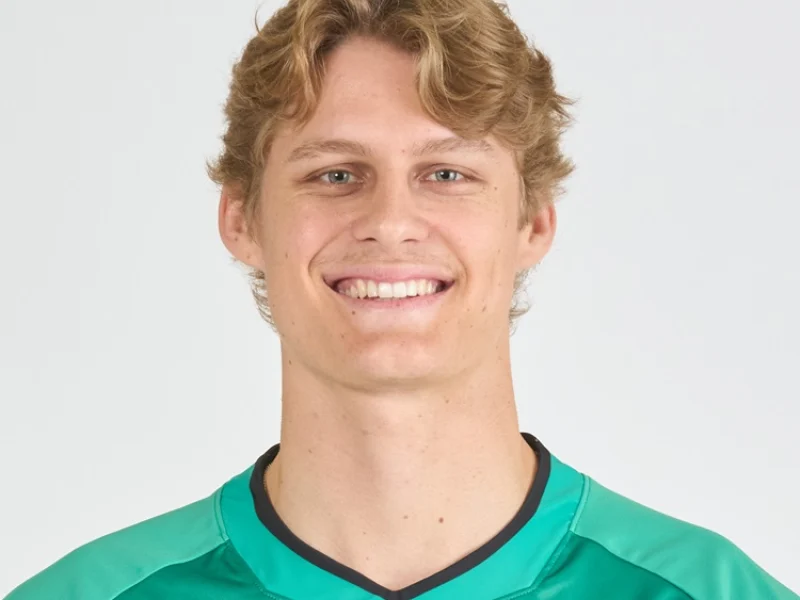 Cooper Robinson in a Hiroshima Thunders volleyball uniform.