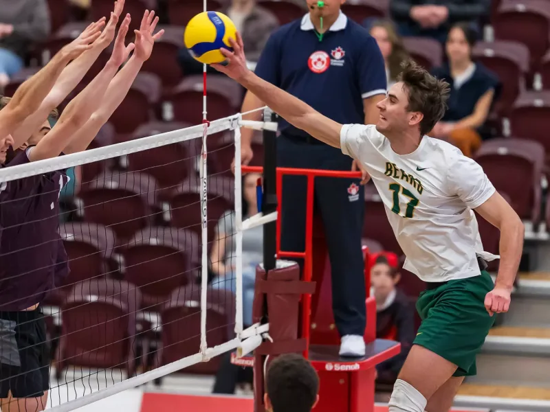 Isaac Heslinga attacking for the Alberta Golden Bears