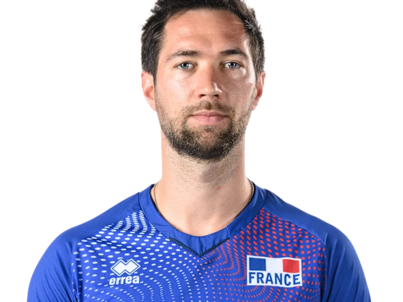 Kévin Tillie in France national team volleyball colors.