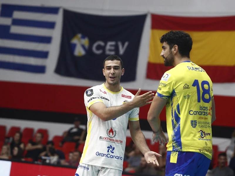 Martín Ramos during European club competition with CV Guaguas