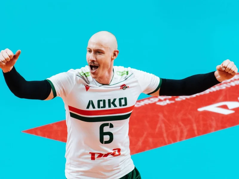 Sam Deroo celebrating for Lokomotiv Novosibirsk after returning to competition.