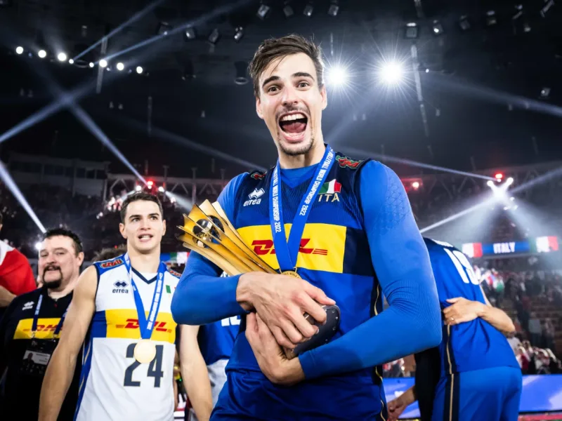 Simone Giannelli celebrating with Italy during the 2022 World Championship.