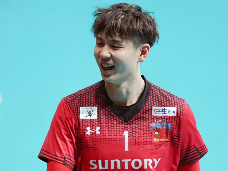 Taishi Onodera in Suntory Sunbirds Osaka colors after being named team captain.